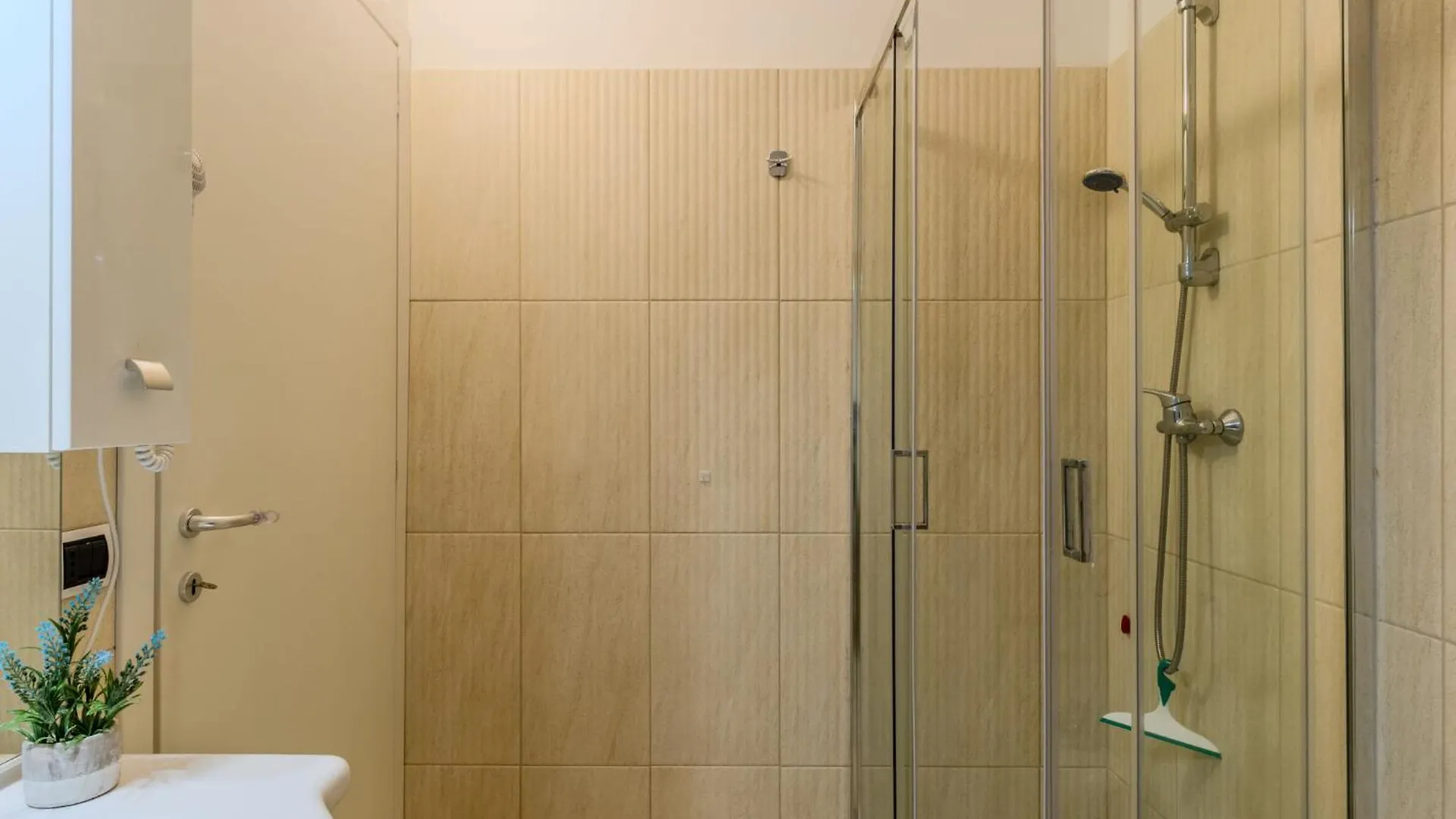 Apartment Nancy By Interhome Domaso